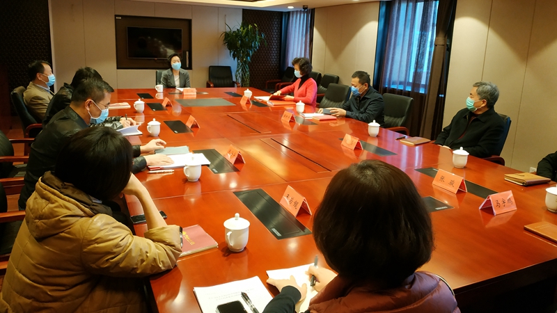  2月17日,臺(tái)盟中央應(yīng)對(duì)新冠肺炎疫情工作領(lǐng)導(dǎo)小組在臺(tái)盟中央機(jī)關(guān)召開(kāi)會(huì)議。