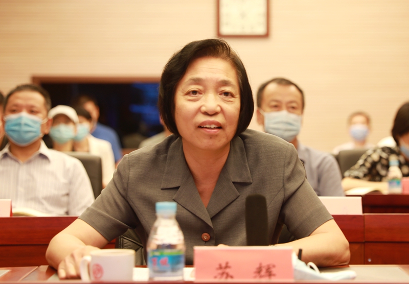 臺盟中央主席蘇輝講話