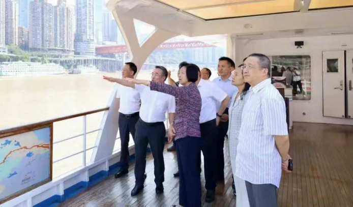 苏辉赴重庆市开展长江生态环境保护民主监督调研