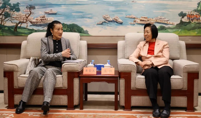 苏辉会见知名台商黄紫玉一行